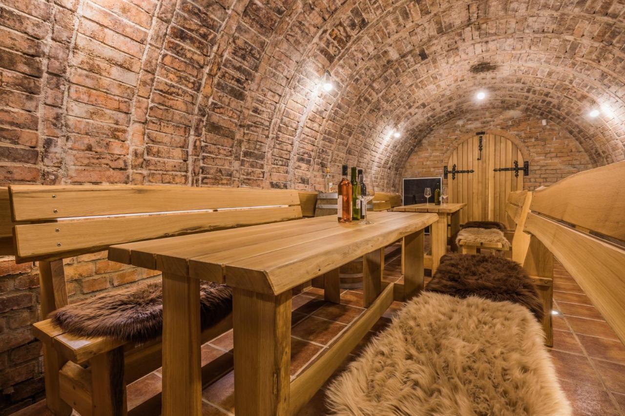 Vinoza - A Vinny Sklep V Moravskem Toskansku Holiday home Hovorany